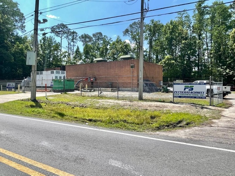 Photo 2 of Sewer Pump Station - 5104 118th Street